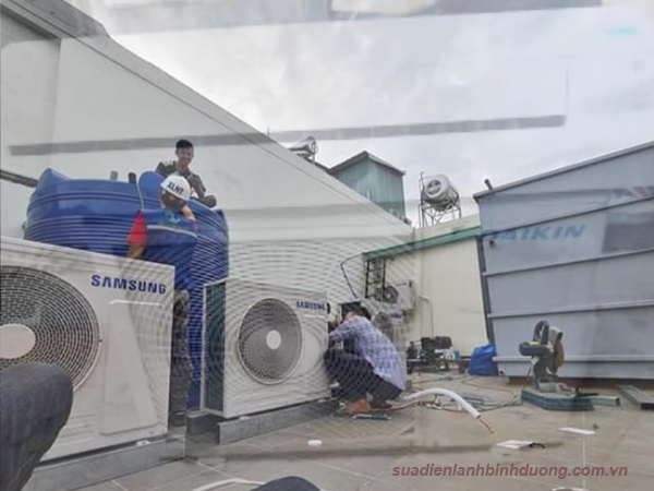vệ sinh máy lạnh công nghiệp tại Vsip tại Tiến Phát