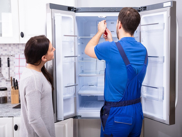 Sửa tủ lạnh tại nhà Bình Dương